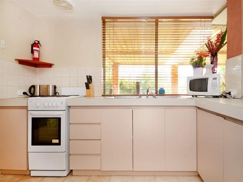 8 Magna Cove, Mirrabooka WA 6061