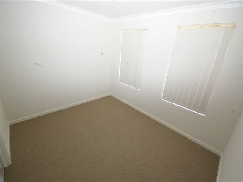 41b Stroughton Road, Westminster WA 6061