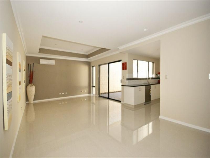 9a Playden Way, Balga WA 6061