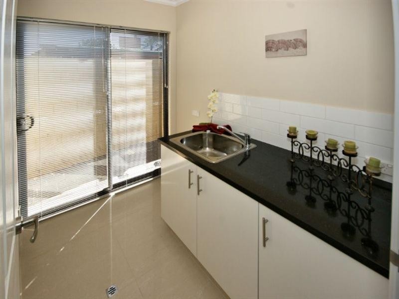 9a Playden Way, Balga WA 6061