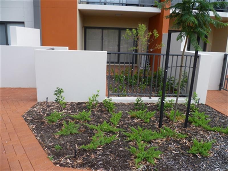 2/3 Molloy Parade, Joondalup WA 6027