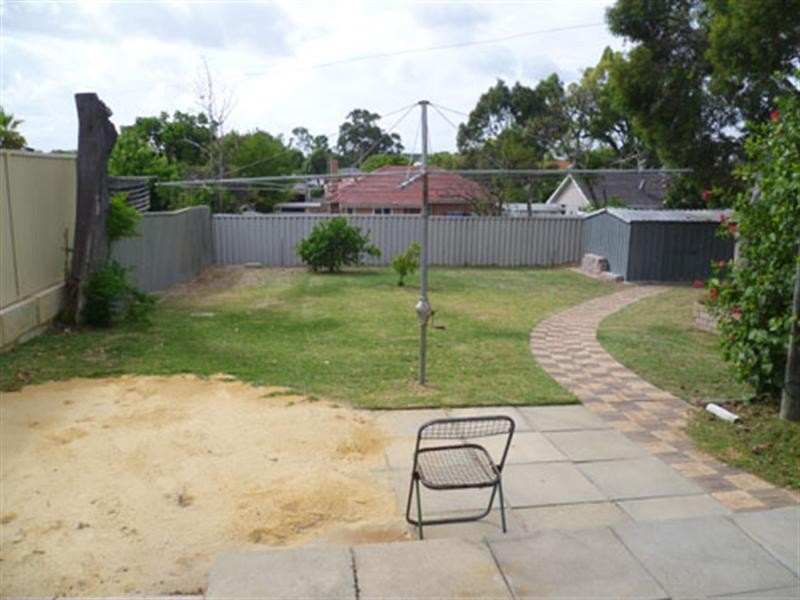 22 Patchem Way, Westminster WA 6061