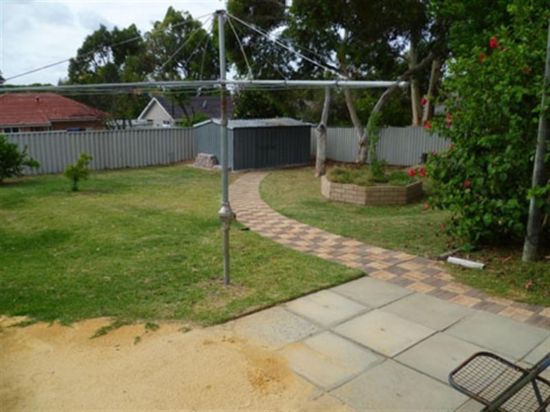 22 Patchem Way, Westminster WA 6061