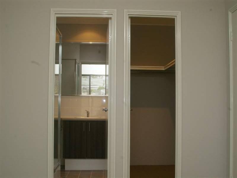 15 Finchley Crescent, Balga WA 6061