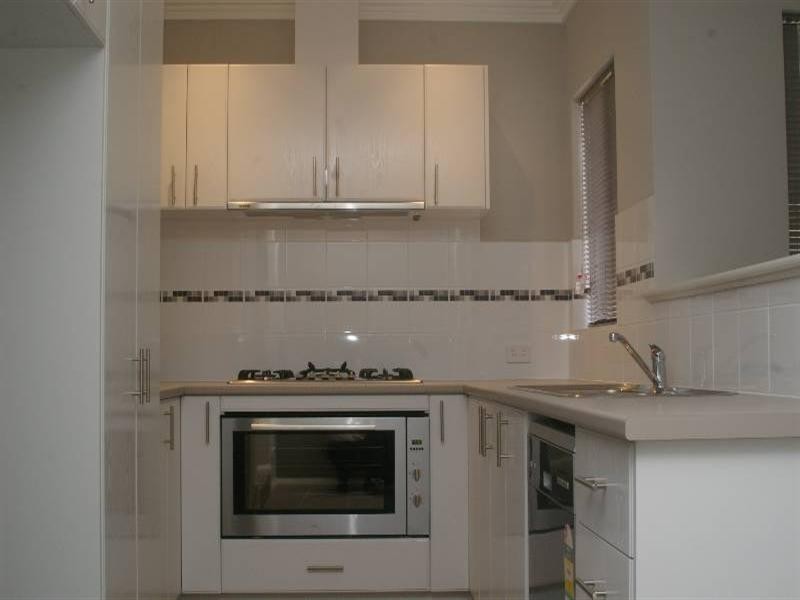 15 Finchley Crescent, Balga WA 6061