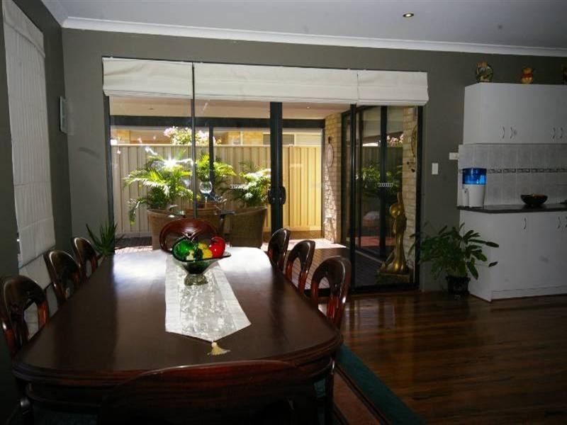 17 Bonannella Entrance, Sinagra WA 6065