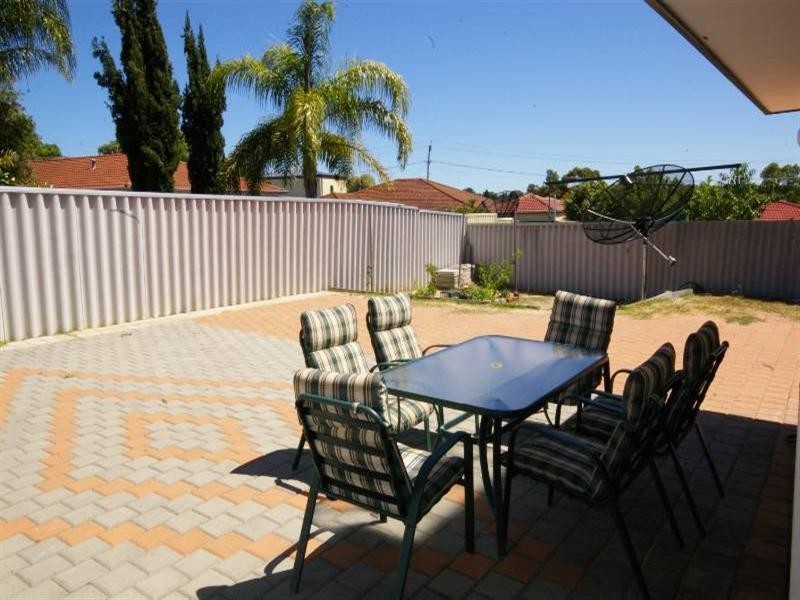 Mirrabooka WA 6061