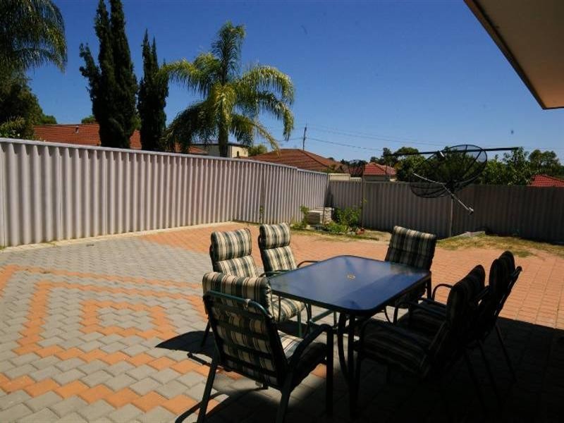 Mirrabooka WA 6061