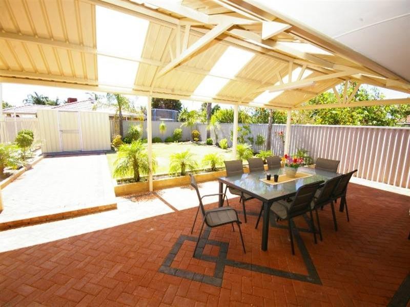 139 Kingfisher Avenue, Ballajura WA 6066