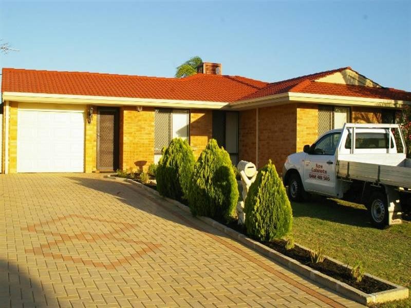 139 Kingfisher Avenue, Ballajura WA 6066