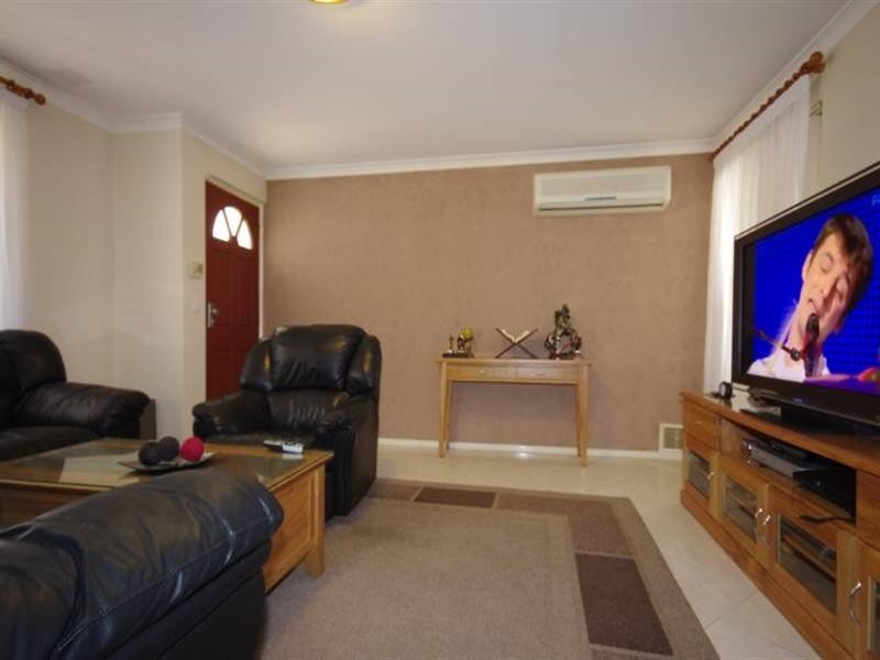 139 Kingfisher Avenue, Ballajura WA 6066