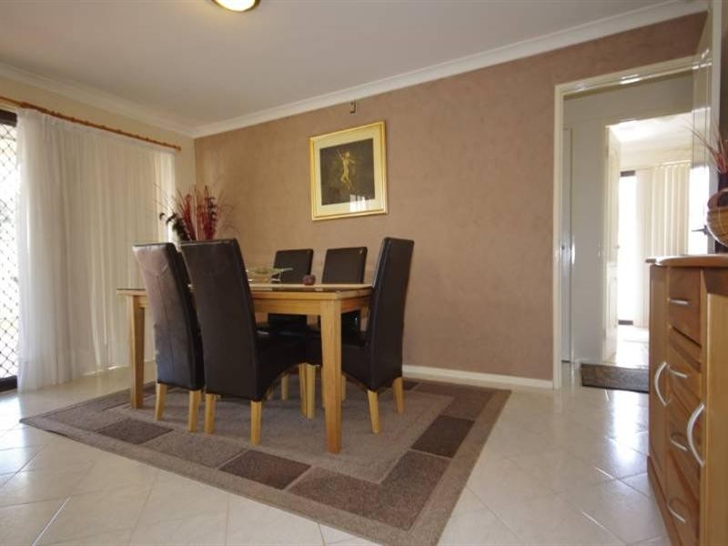 139 Kingfisher Avenue, Ballajura WA 6066