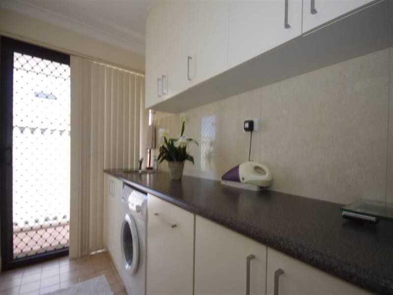 139 Kingfisher Avenue, Ballajura WA 6066