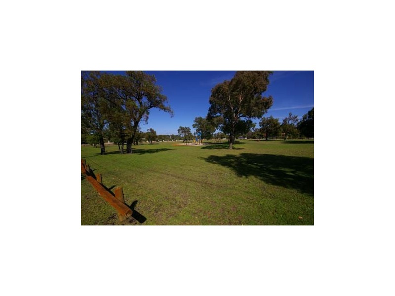 1 Coolham Way, Balga WA 6061