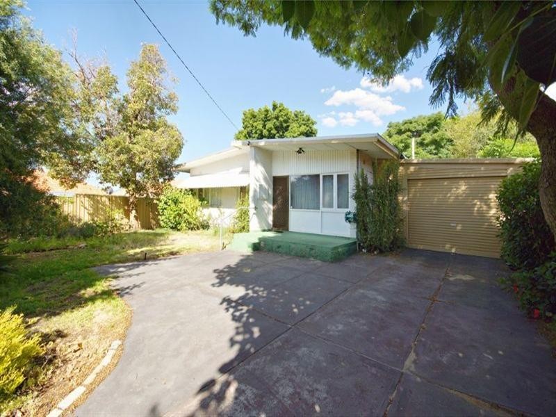 24 Finchley Crescent, Balga WA 6061