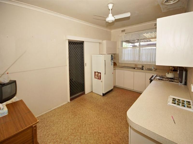 24 Finchley Crescent, Balga WA 6061