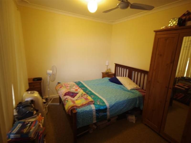 30 Golders Way, Girrawheen WA 6064