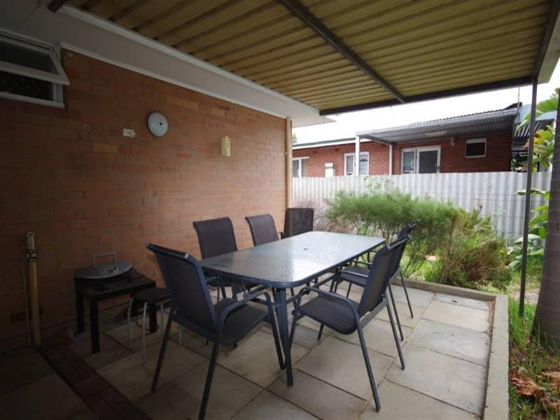 30 Golders Way, Girrawheen WA 6064