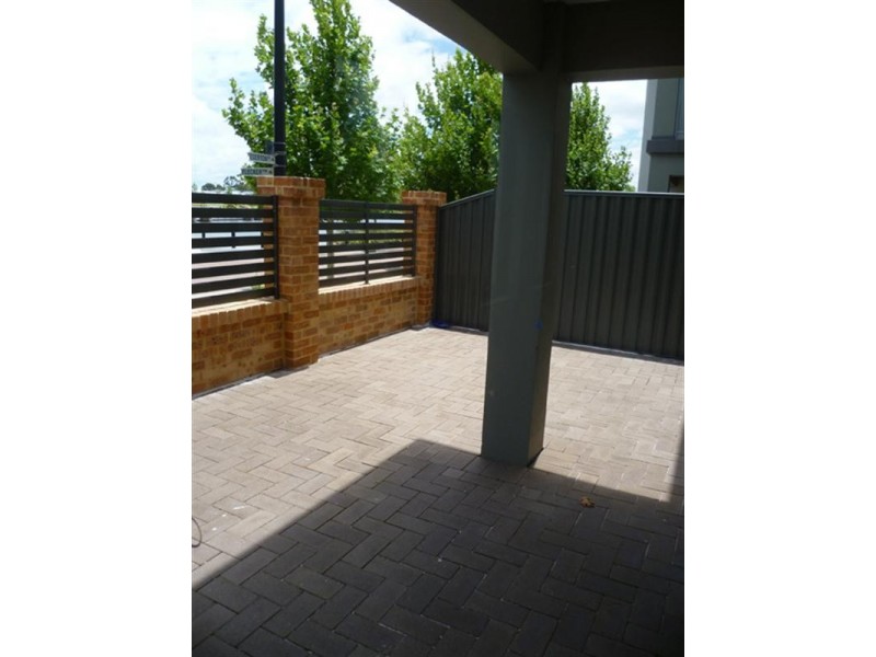 Unit 5/35 Harman Place, Aveley WA 6069