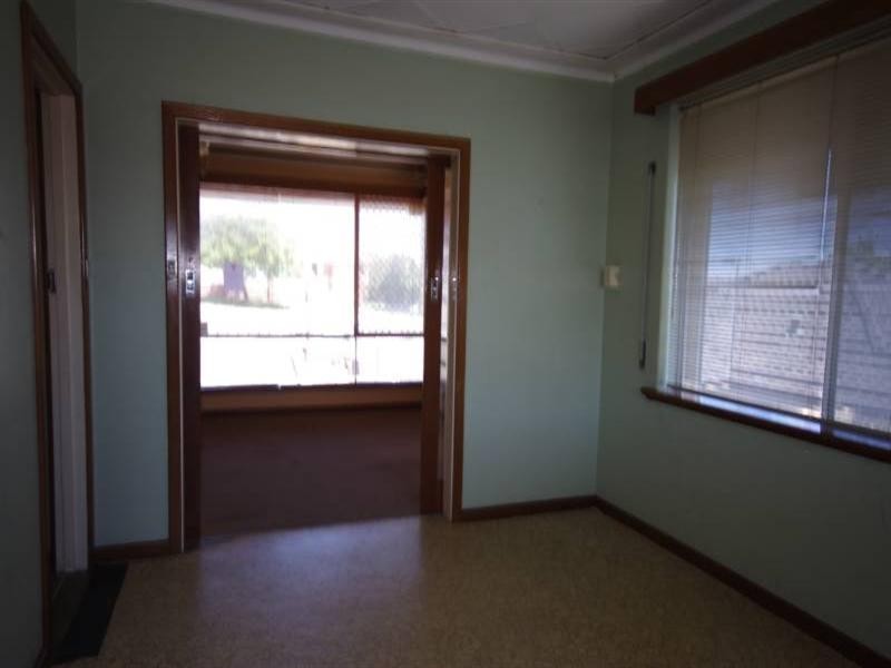 249a Amelia Street, Westminster WA 6061