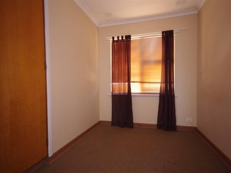 3 Earnley Way, Balga WA 6061