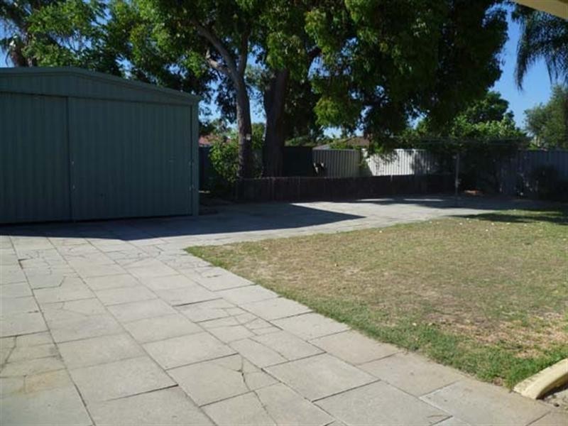 37 Gossamer Avenue, Mirrabooka WA 6061