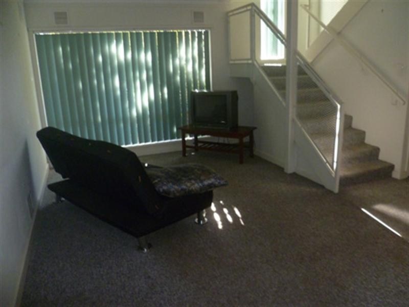 6B Casserley Avenue, Girrawheen WA 6064