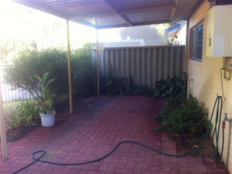 6B Casserley Avenue, Girrawheen WA 6064