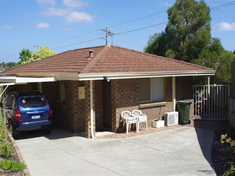 18b Chestnut Grove, Mirrabooka WA 6061
