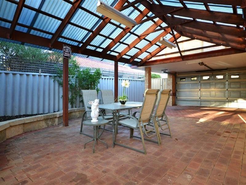 14 Leveque Ramble, Ballajura WA 6066