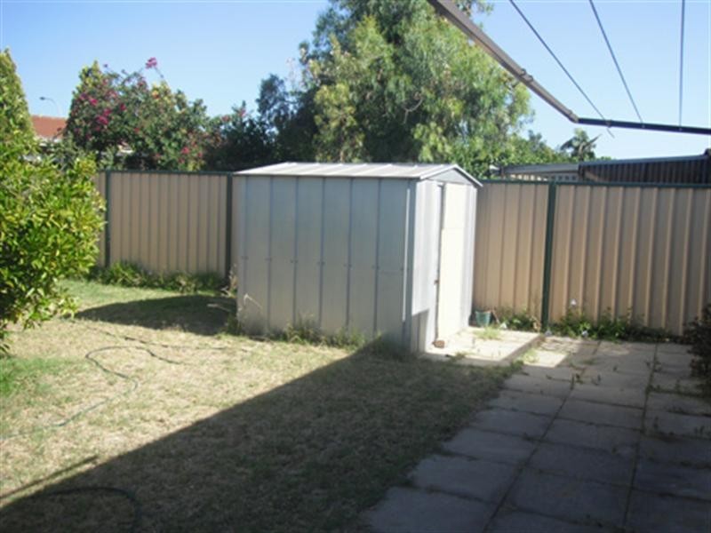 25 Lantana Crescent, Dianella WA 6059