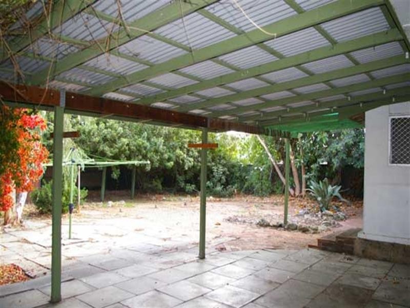 10 Tangmere Way, Balga WA 6061