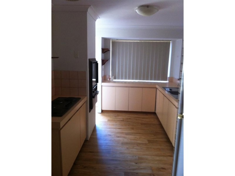 41 Leicester Square, Alexander Heights WA 6064