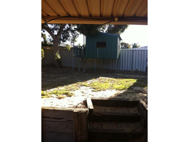 41 Leicester Square, Alexander Heights WA 6064