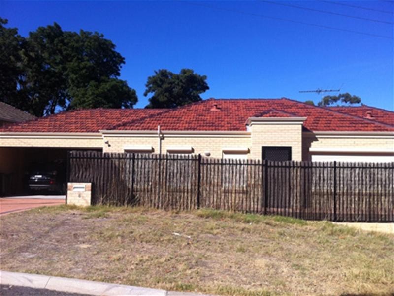8 Selhurst Way, Balga WA 6061