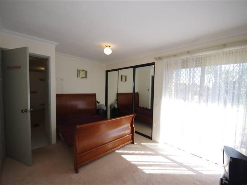 9 Hansa Place, Marangaroo WA 6064