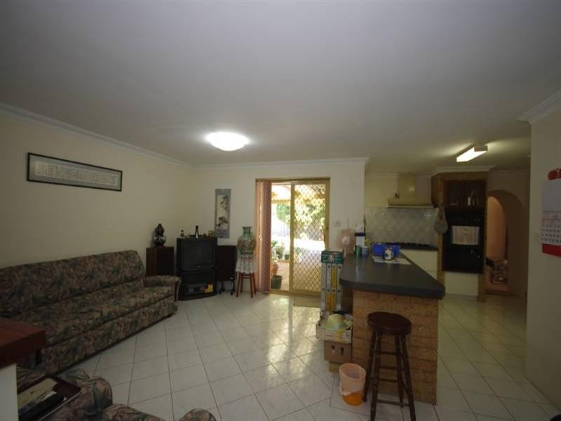 9 Hansa Place, Marangaroo WA 6064