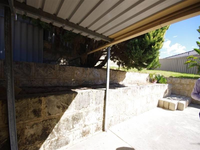 11 Manna Close, Mirrabooka WA 6061