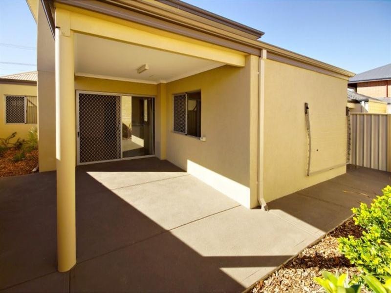 14 Kilmurray Way, Balga WA 6061