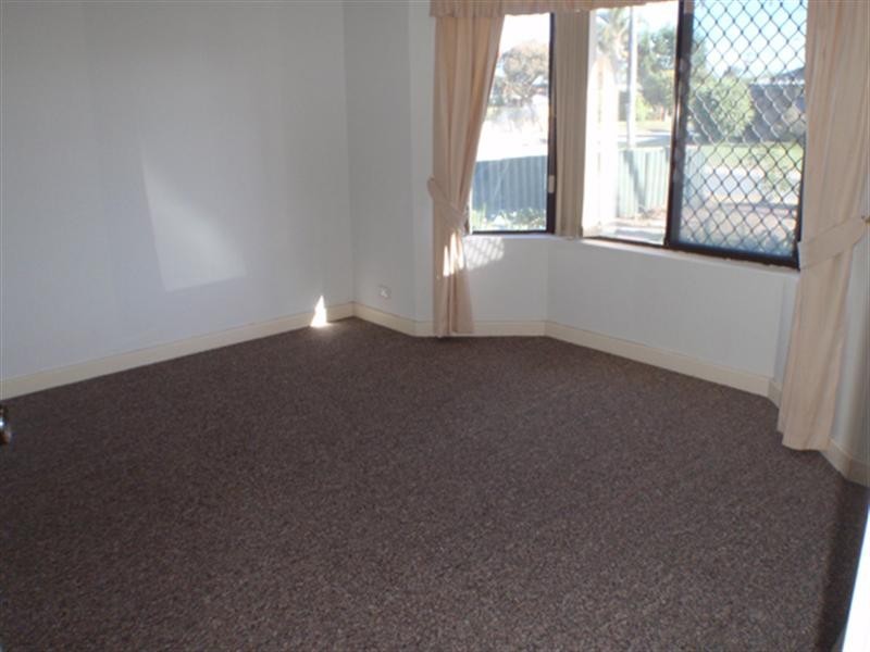 26 Parana Crescent, Beechboro WA 6063