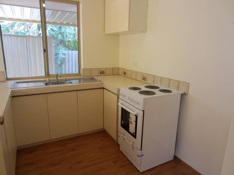 4 Elata Grove, Mirrabooka WA 6061