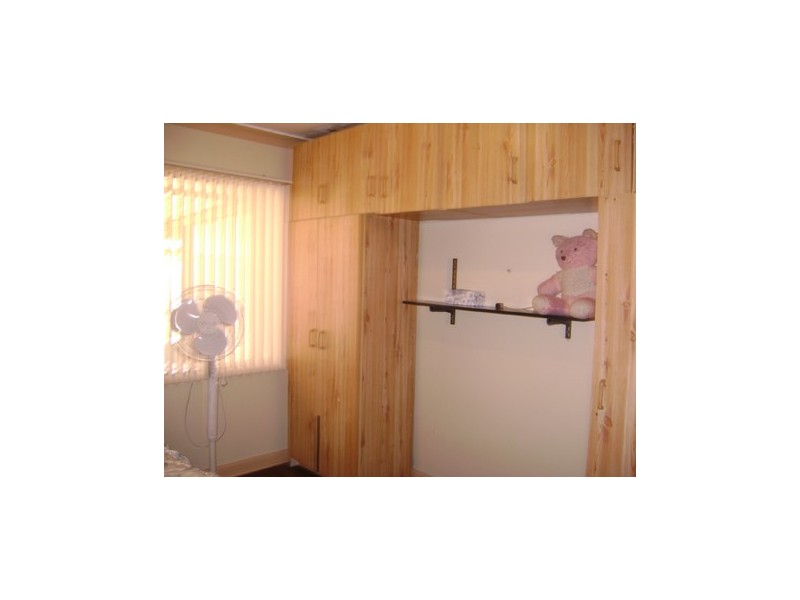 8 Mercer Way, Balga WA 6061