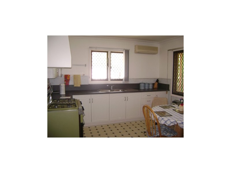 8 Mercer Way, Balga WA 6061