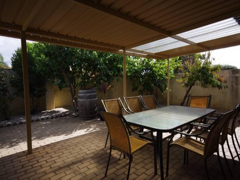 8/6-8 Camden Street, Dianella WA 6059