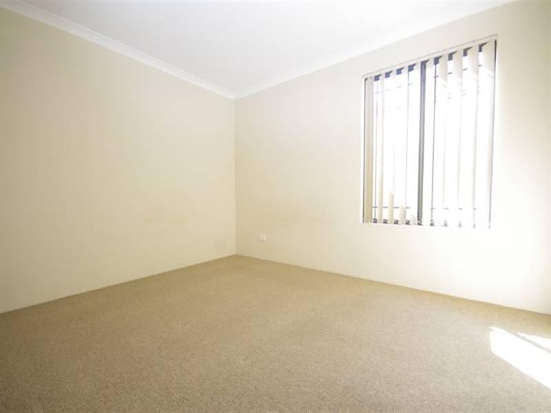 38b Winchelsea Road, Nollamara WA 6061