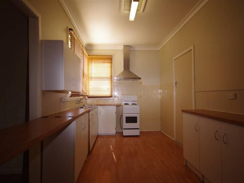 21 Louden Street, Balga WA 6061