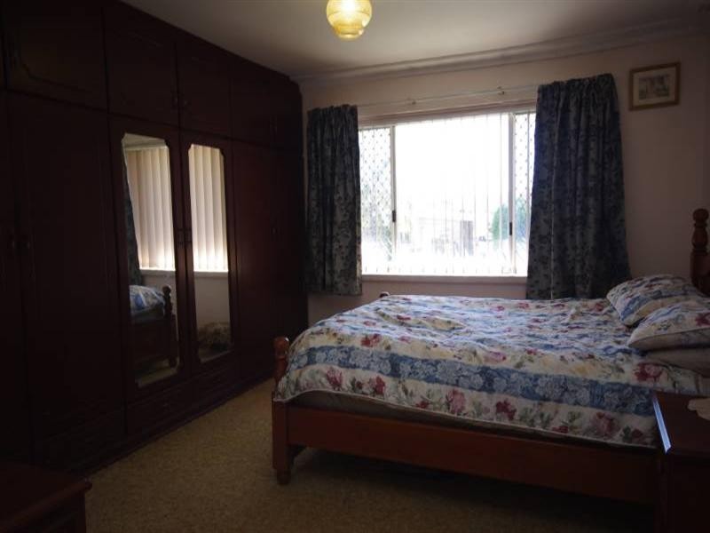 25 Wolya Way, Westminster WA 6061