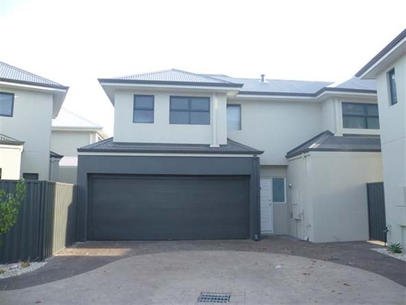 2/37 Harman Place, Aveley WA 6069