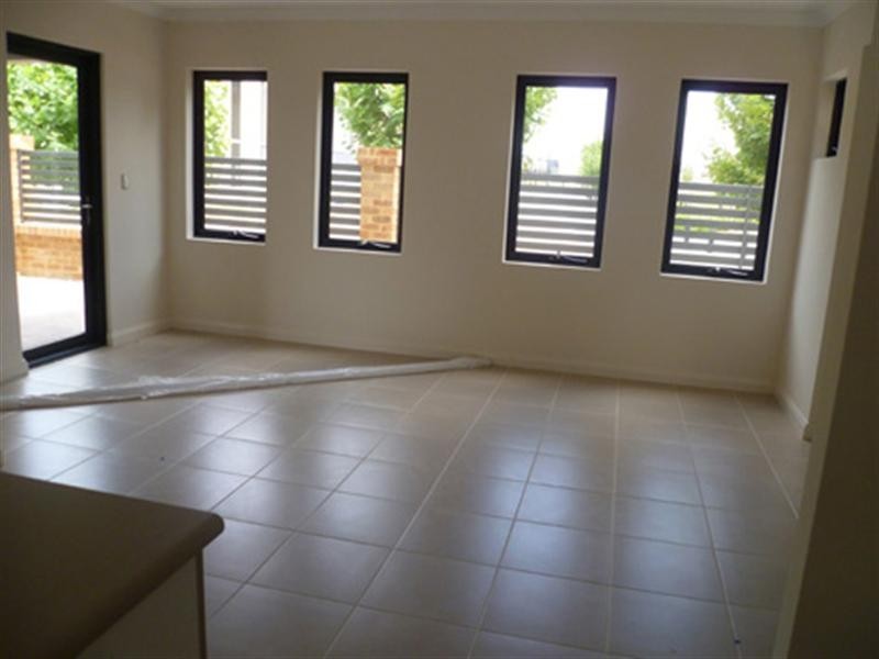 4/35 Harman Place, Aveley WA 6069