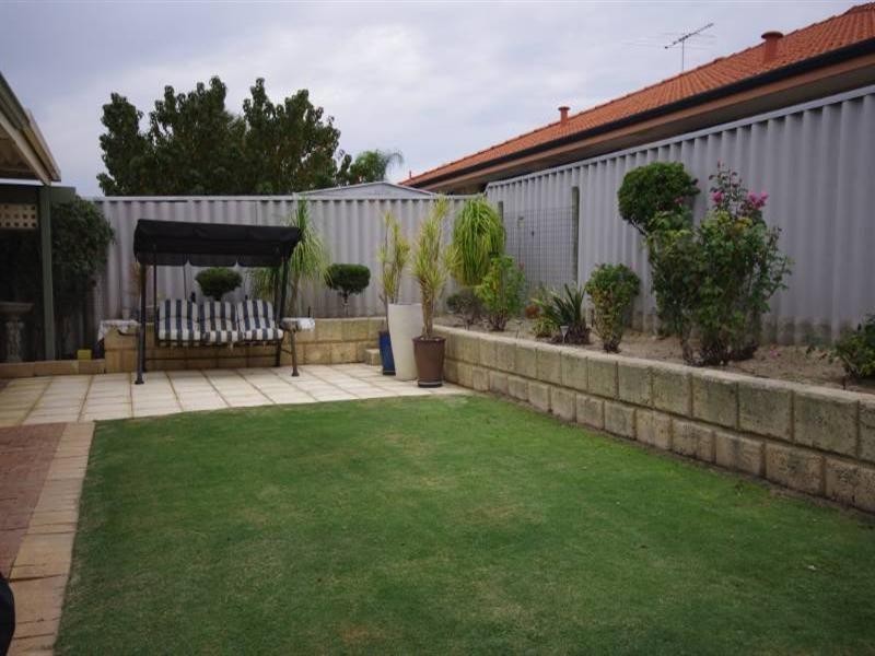 20 Picton Terrace, Alexander Heights WA 6064